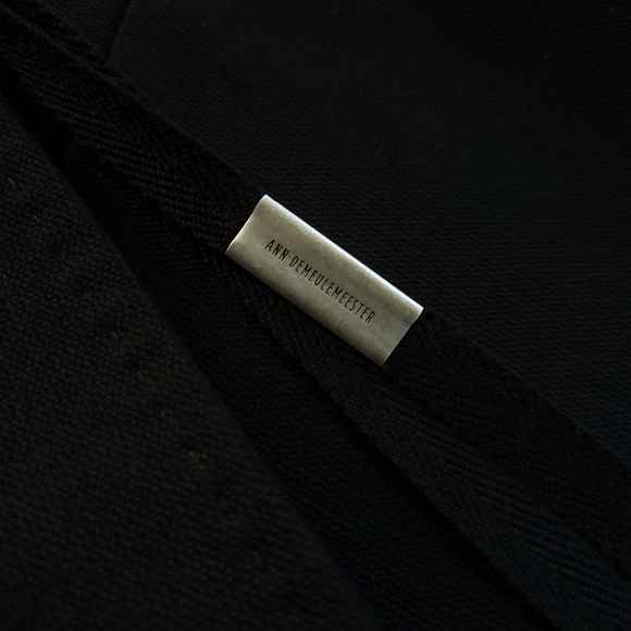 Ann Demeulemester Inge Minimilist Cropped Raw Hem Blazer - Picture 8 of 11